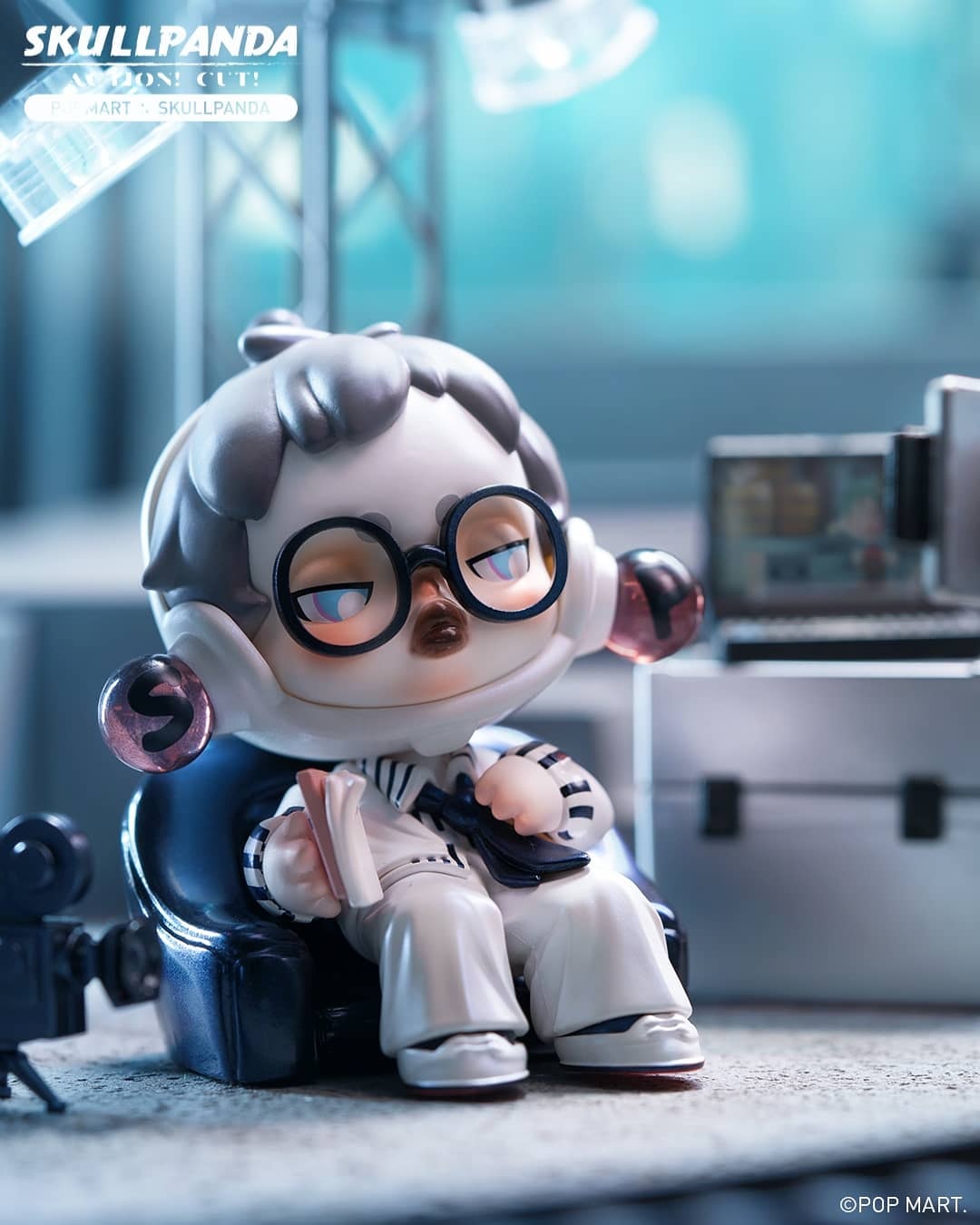 PRE-ORDER Skullpanda - Action Cut [Box of 12]