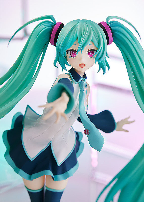 PRE-ORDER POP UP PARADE - Character Vocal Series 01: Hatsune Miku - Hatsune Miku: Because You're Here Ver. L