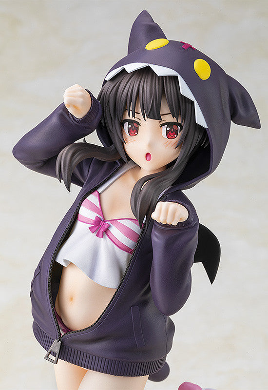PRE-ORDER CAWorks - KONO SUBARASHII SEKAI NI SYUKUFUKU WO! - Megumin: Hoodie☆Look Chomusuke Ver. 1/7