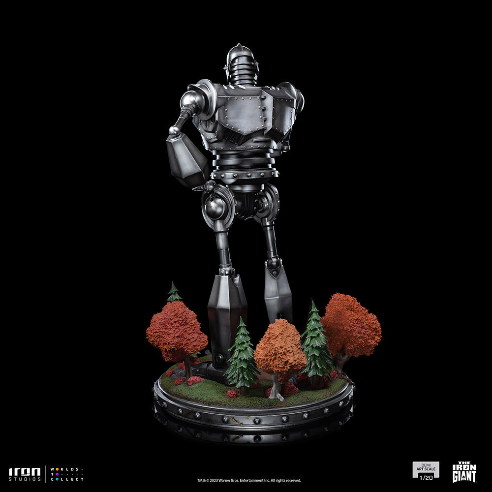PRE-ORDER The Iron Giant - Iron Giant & Hogarth Hughes Demi Art Scale 1/20