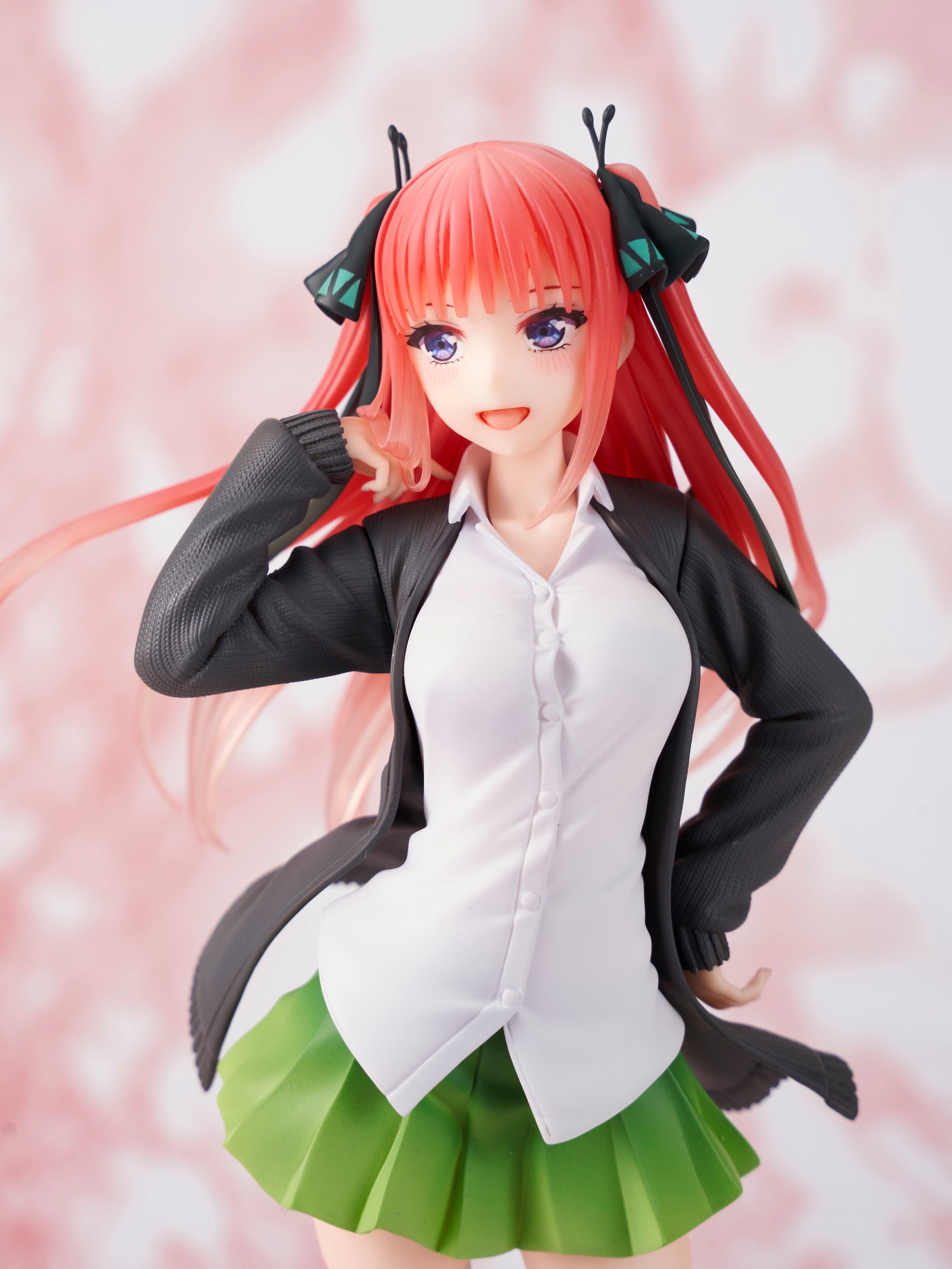 PRE-ORDER The Quintessential Quintuplets Coreful Figure - Nino Nakano: Uniform Ver.