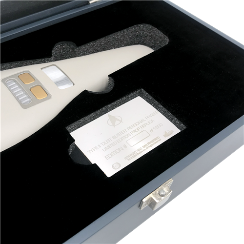 PRE-ORDER Prop Replica - Star Trek: The Next Generation - Type-2 Dust Buster Phaser Limited Edition