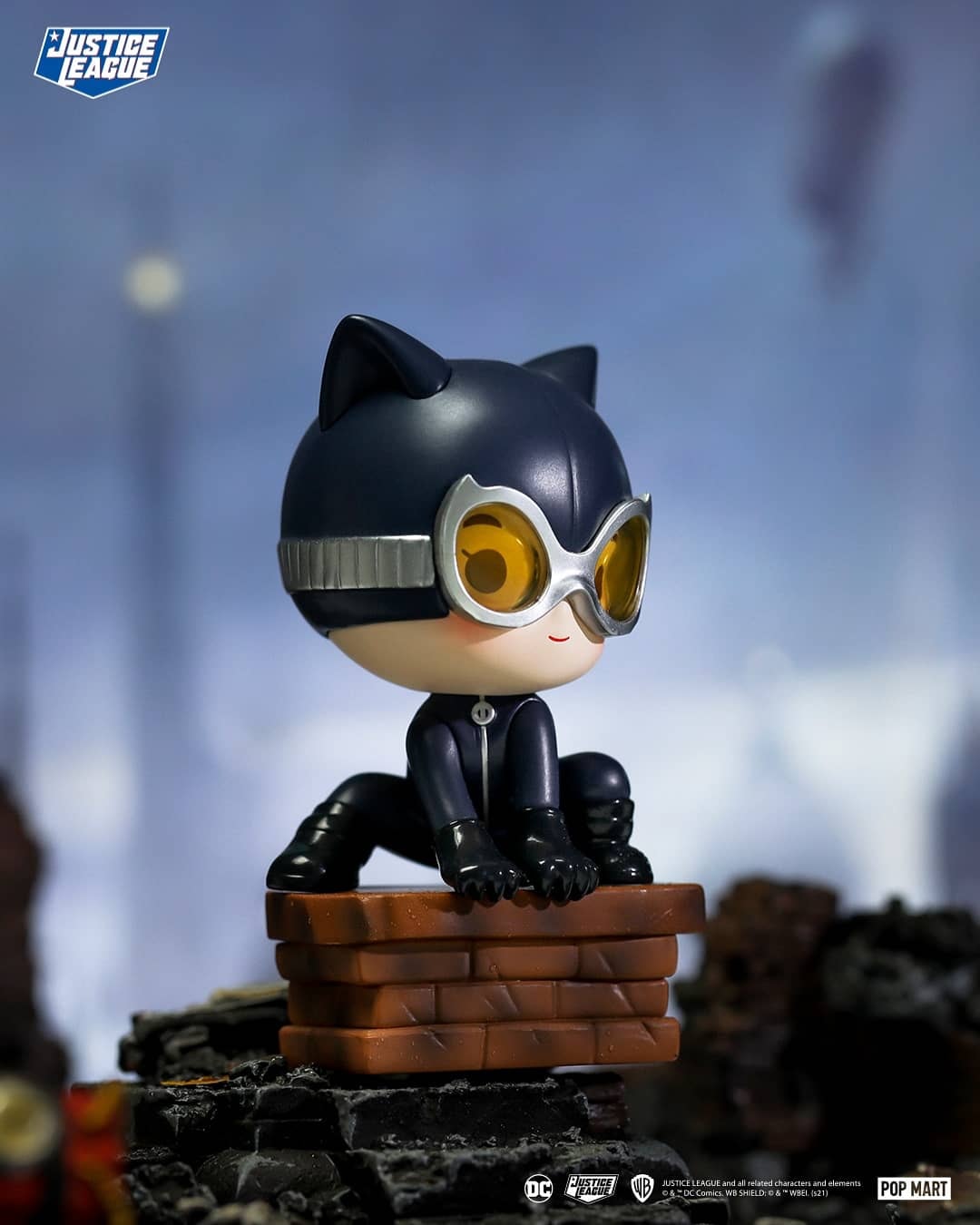 PRE-ORDER DC - Justice League [Box of 12]