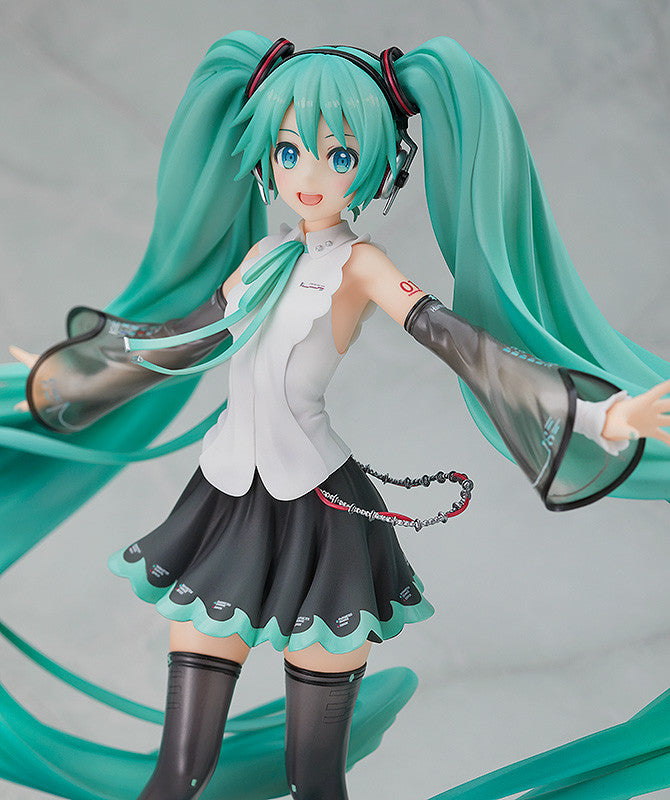PRE-ORDER Piapro Characters - Hatsune Miku NT 1/8