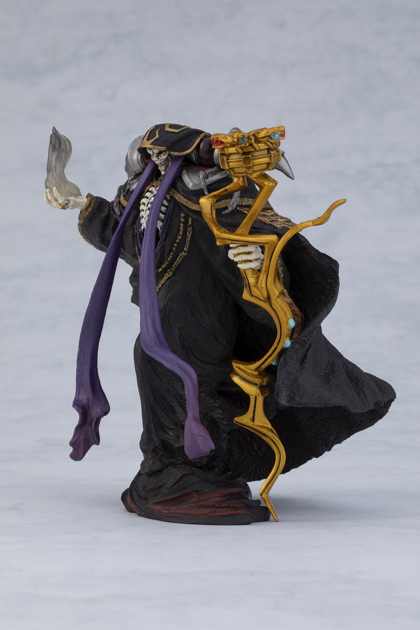 PRE-ORDER OVERLORD - Ainz Ooal Gown