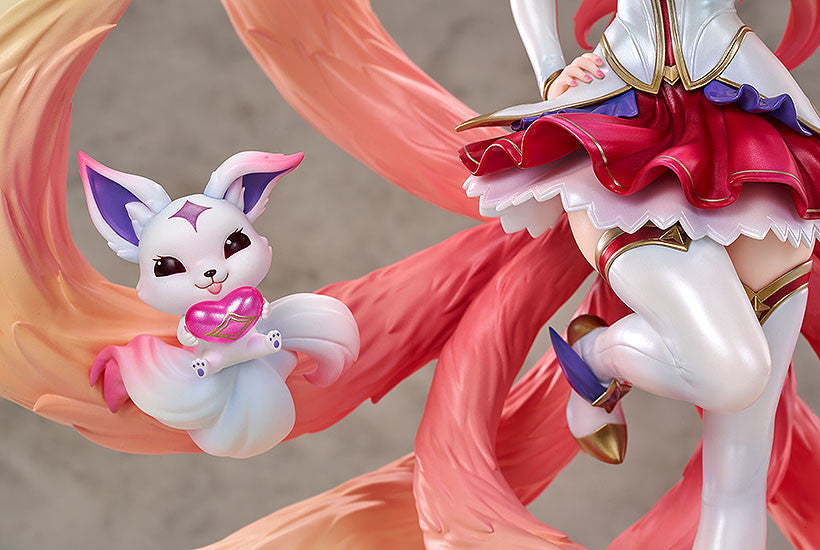 PRE-ORDER League of Legends - Star Guardian Ahri 1/7