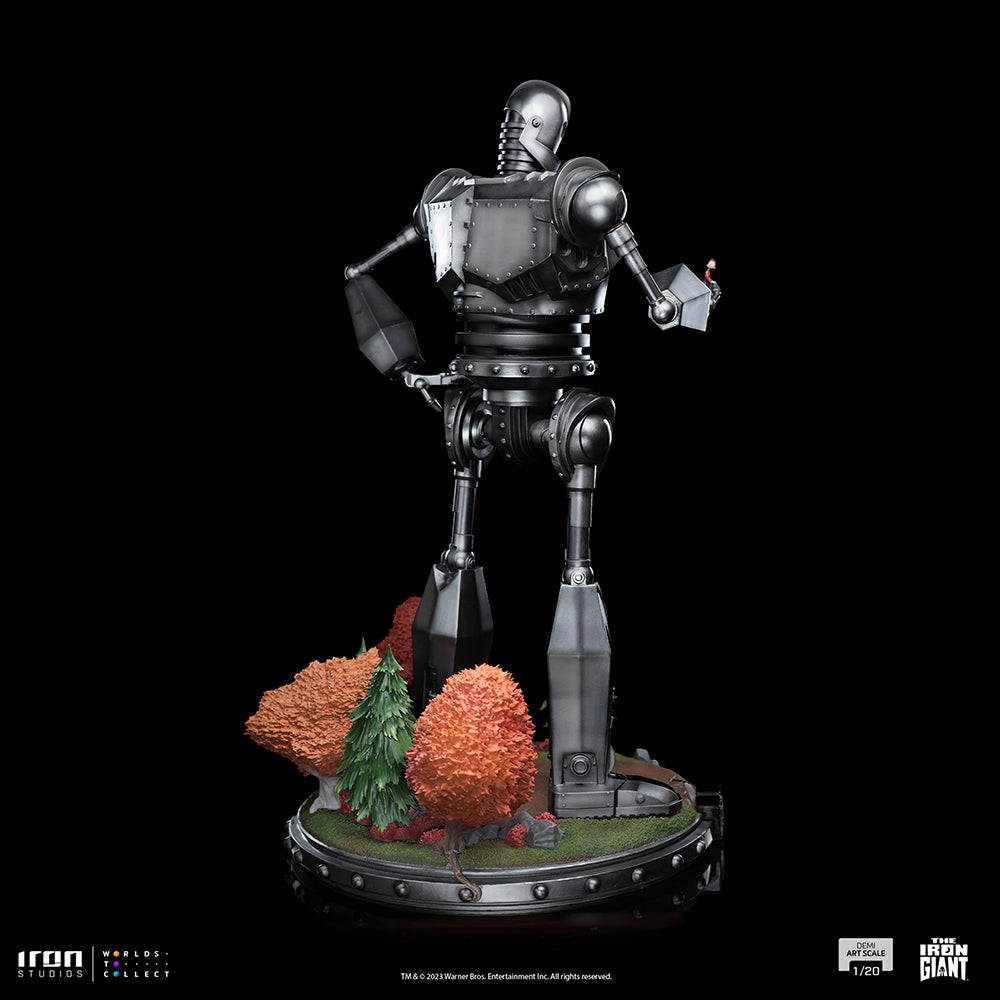 PRE-ORDER The Iron Giant - Iron Giant & Hogarth Hughes Demi Art Scale 1/20