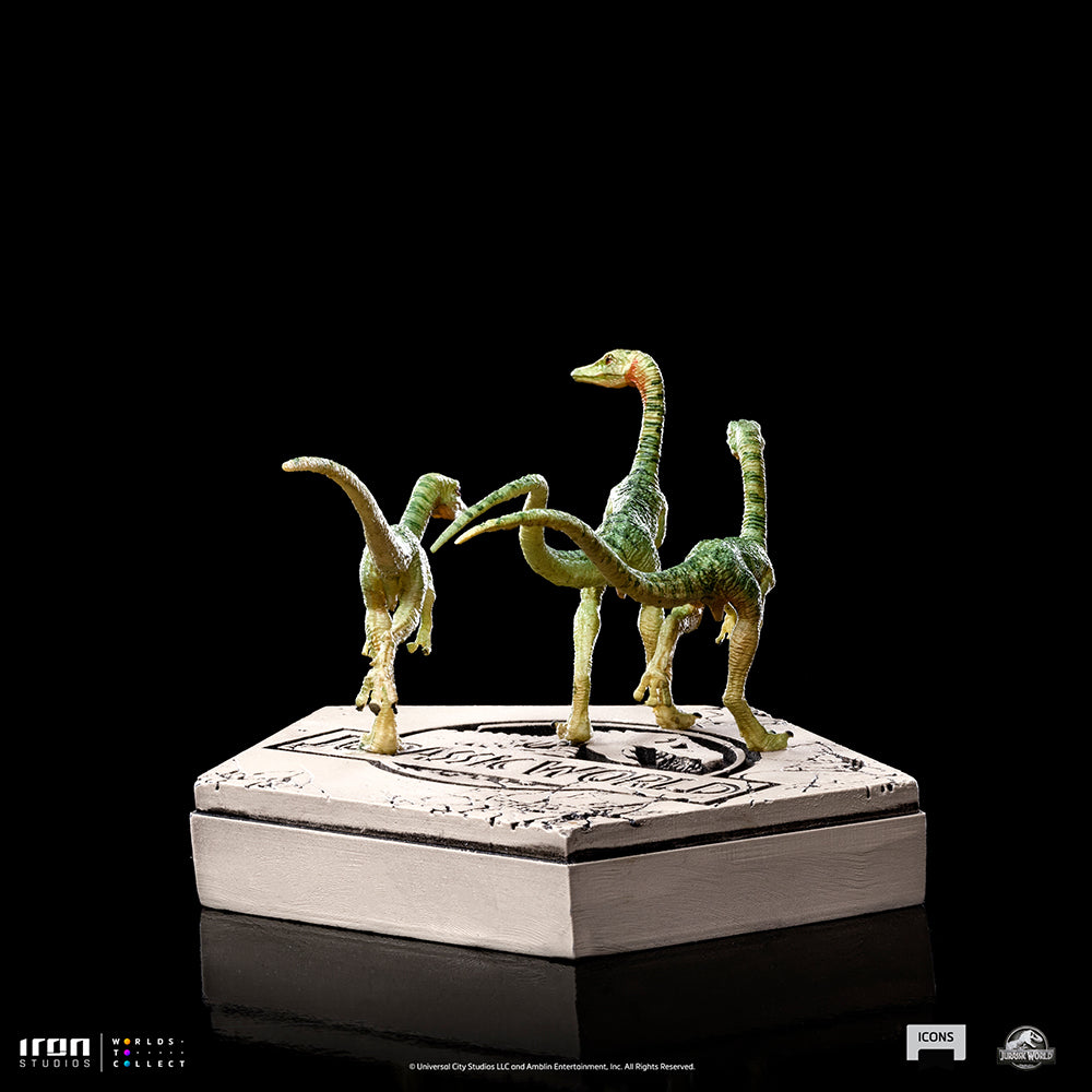 PRE-ORDER Jurassic World Icons - Compsognathus