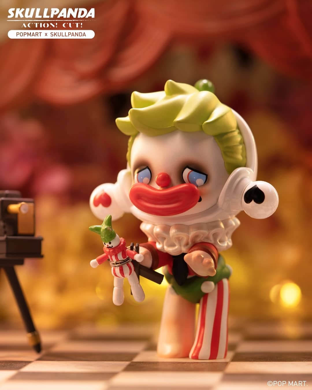 PRE-ORDER Skullpanda - Action Cut [Box of 12]