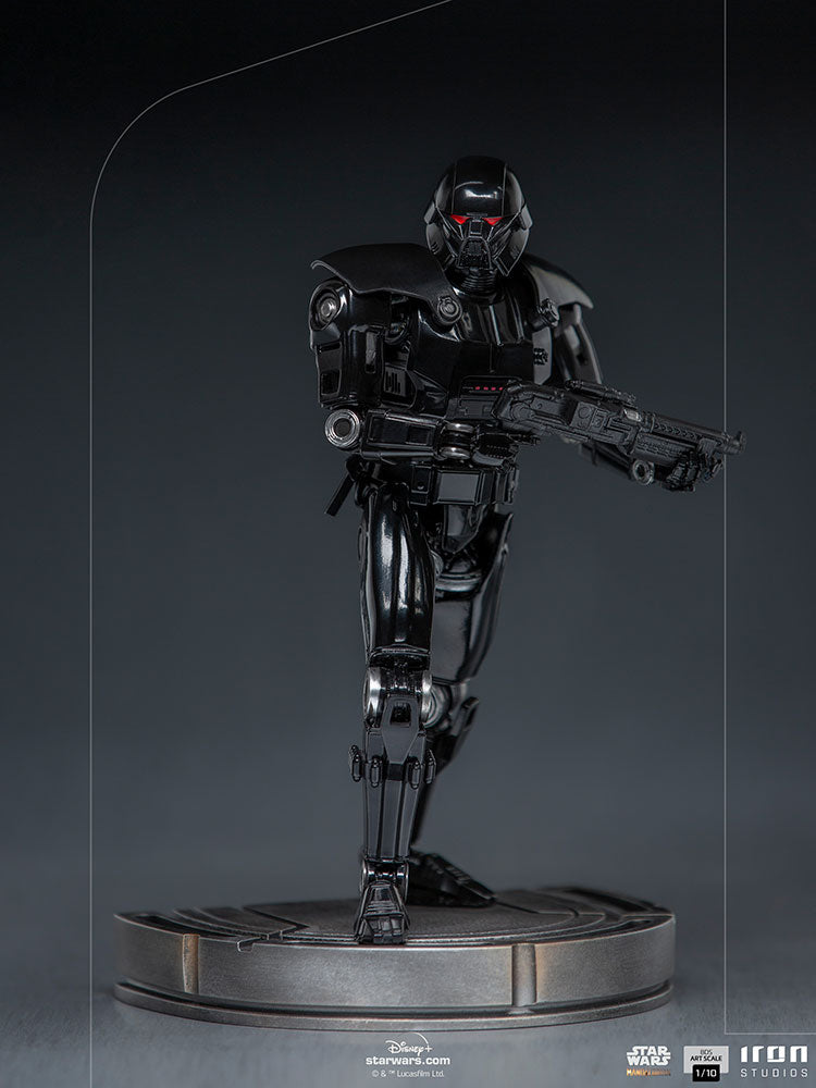 PRE-ORDER The Mandalorian - Dark Trooper BDS Art Scale 1/10
