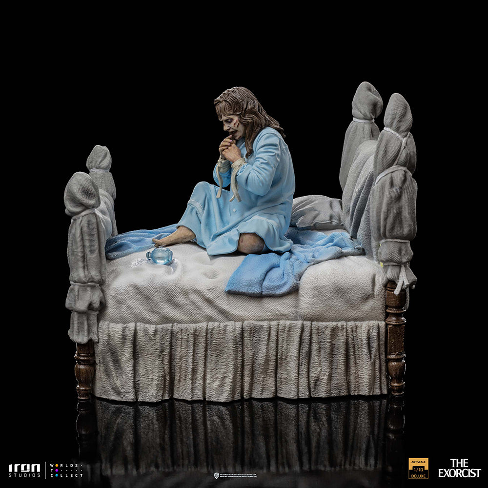 PRE-ORDER The Exorcist - Possessed Regan McNeil Deluxe Art Scale 1/10