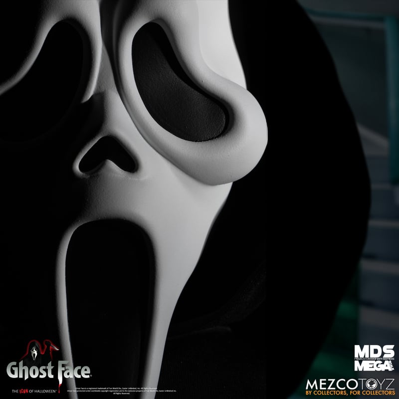 PRE-ORDER MDS Mega Scale - Ghost Face