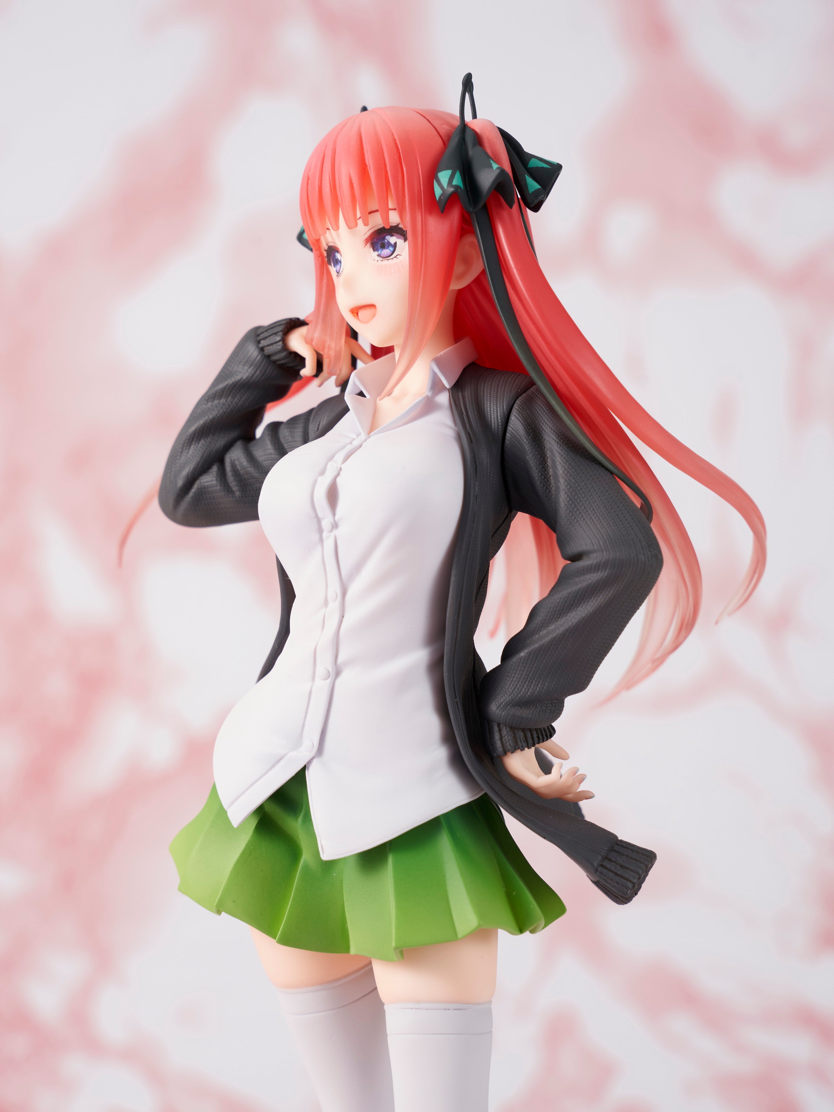 PRE-ORDER The Quintessential Quintuplets Coreful Figure - Nino Nakano: Uniform Ver.