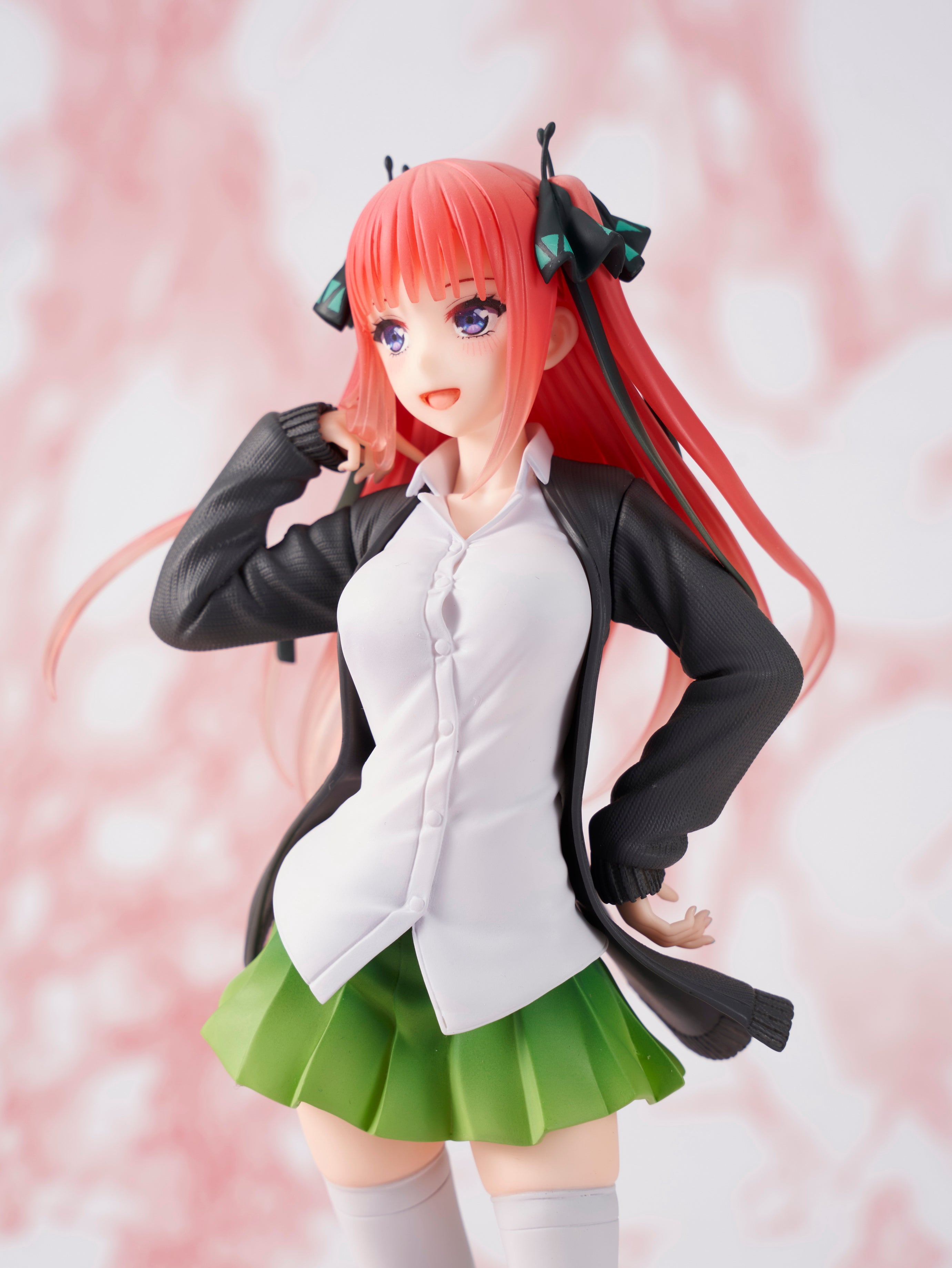 PRE-ORDER The Quintessential Quintuplets Coreful Figure - Nino Nakano: Uniform Ver.