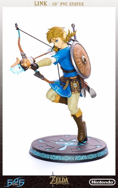 PRE-ORDER The Legend of Zelda: Breath of the Wild - Link