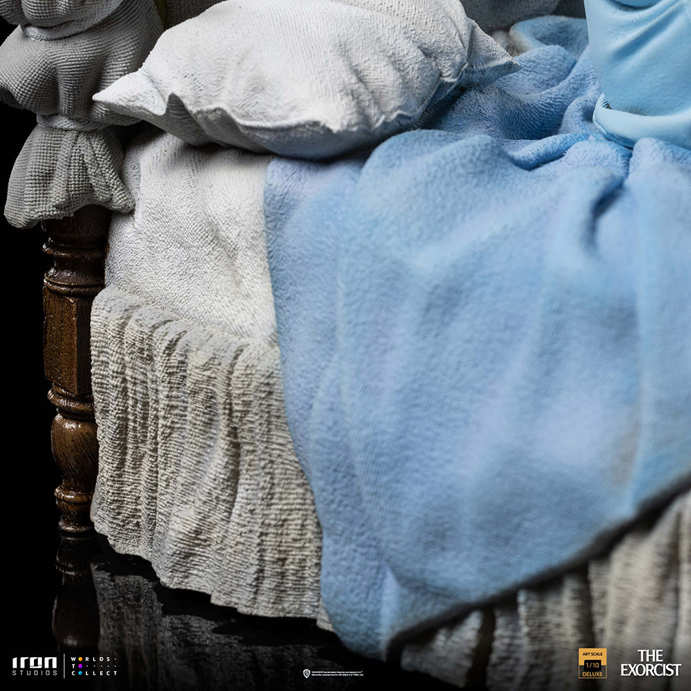 PRE-ORDER The Exorcist - Possessed Regan McNeil Deluxe Art Scale 1/10