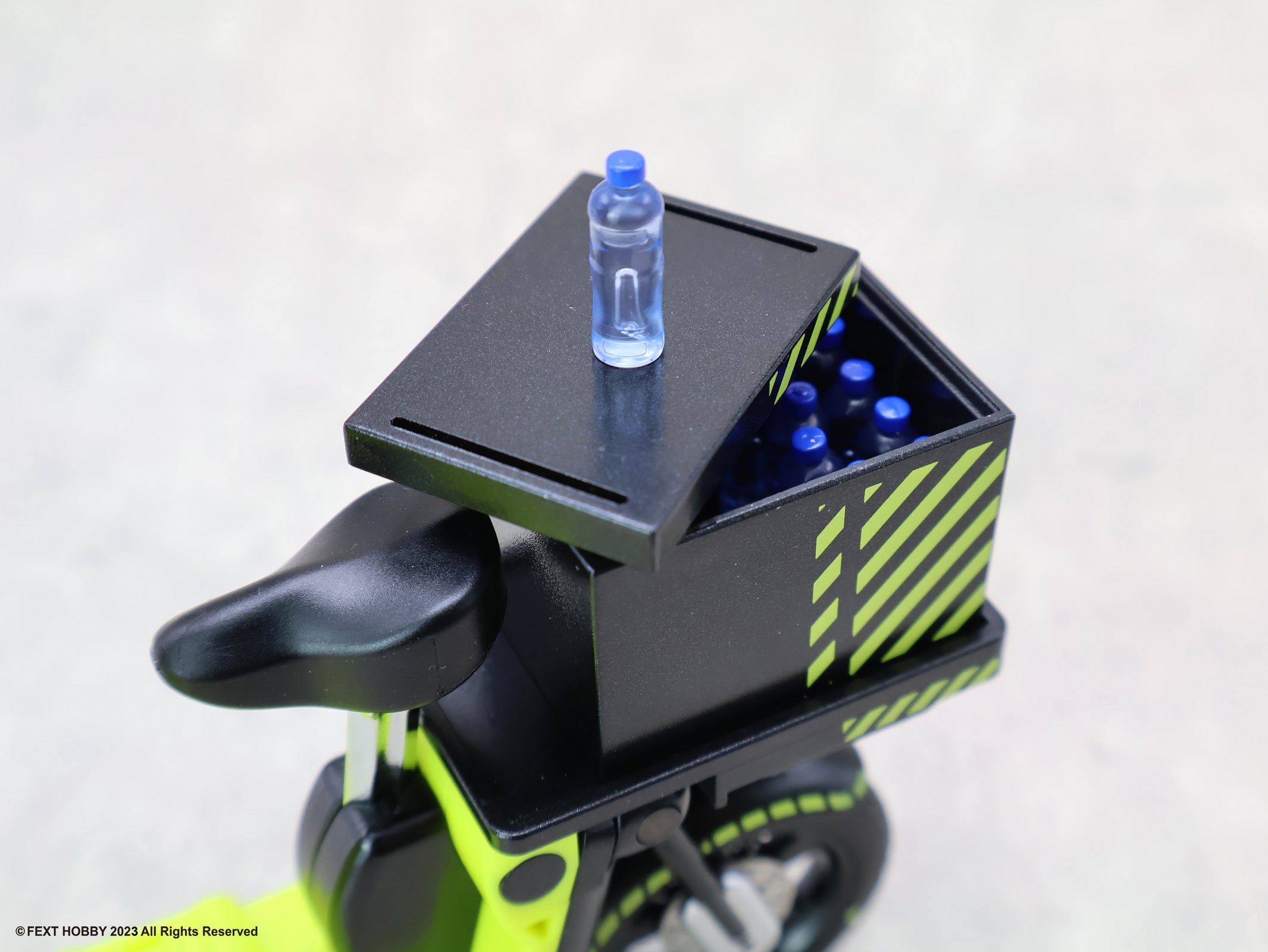 PRE-ORDER Goddess of Delivery - GB02 - Transformable Scooter Bike 1/12