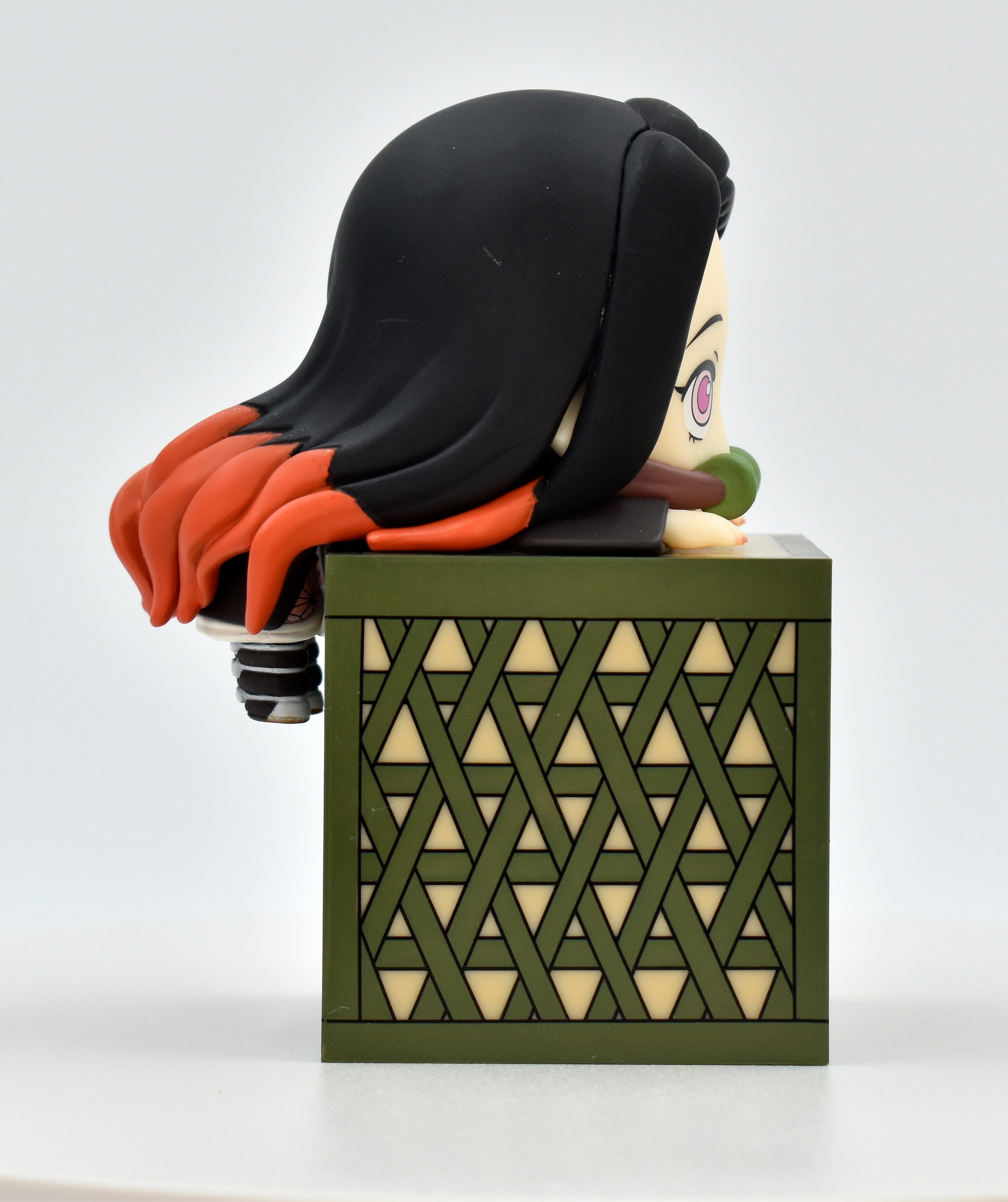 IN-STOCK FuRyu -Demon Slayer: Kimetsu no Yaiba Hikkake Figure - Nezuko Collection: Type A