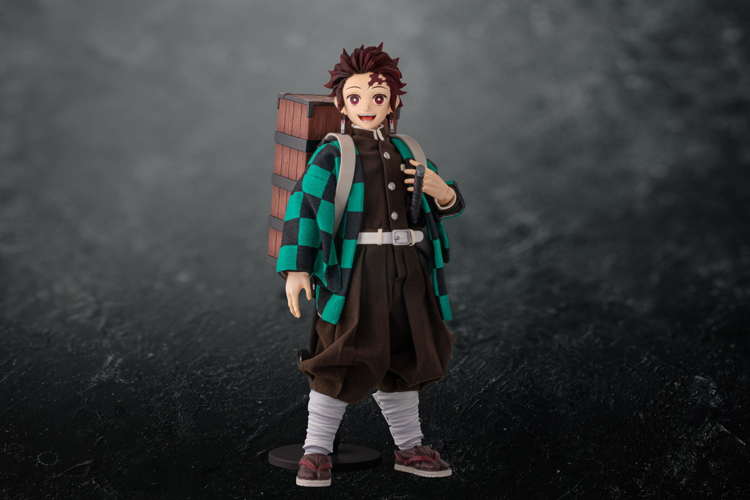 PRE-ORDER Demon Slayer: Kimetsu no Yaiba - Tanjiro Kamado 1/6
