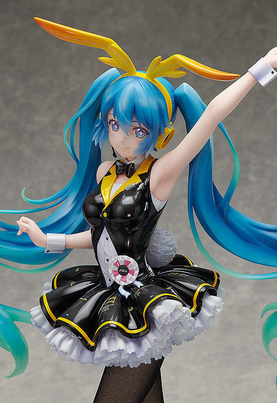 PRE-ORDER Hatsune Miku Project DIVA Arcade - Hatsune Miku: My Dear Bunny Ver. 1/4 [2nd Release]