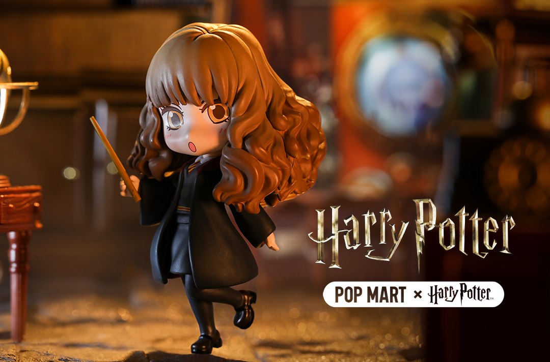 PRE-ORDER Harry Potter [Box of 12]