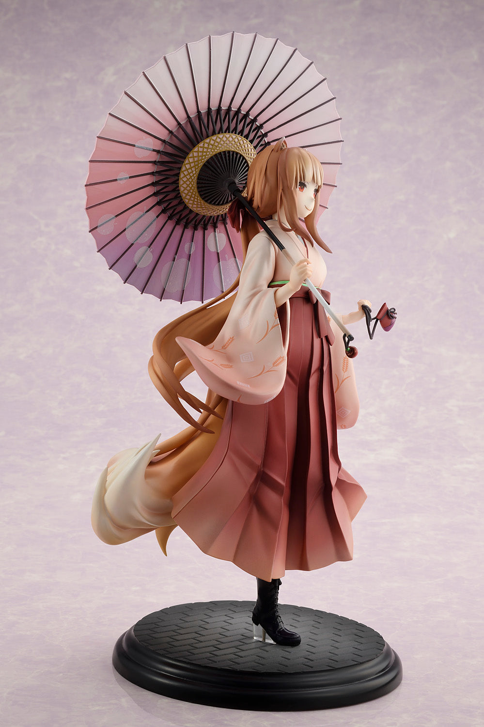 PRE-ORDER Spice and Wolf - Holo: Hakama Ver. 1/6