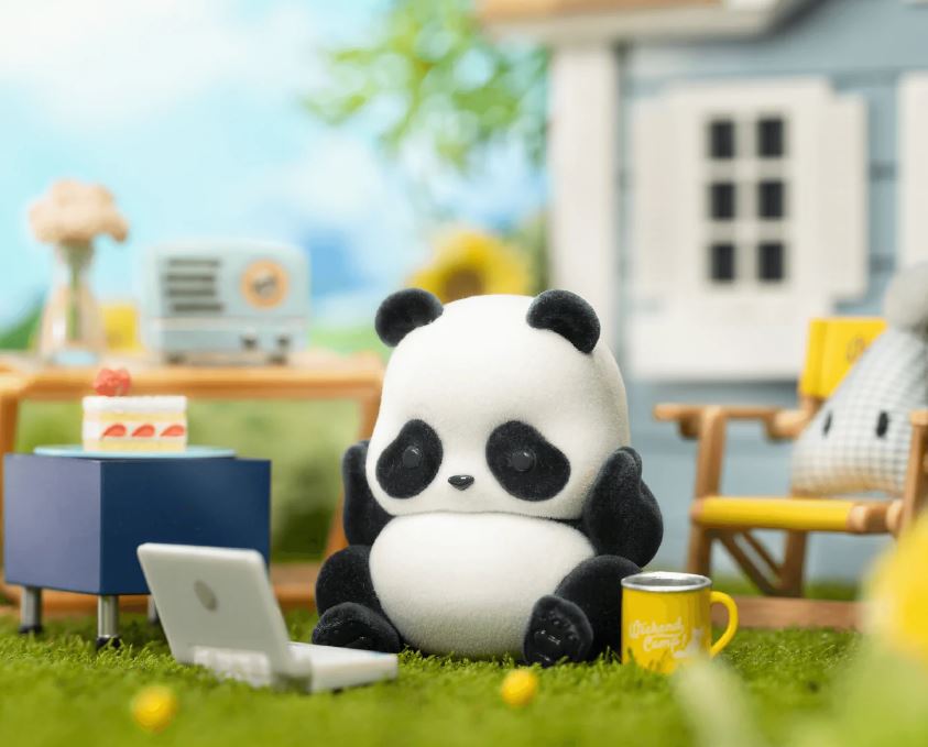 PRE-ORDER PANDA ROLL 2nd [Box of 8]