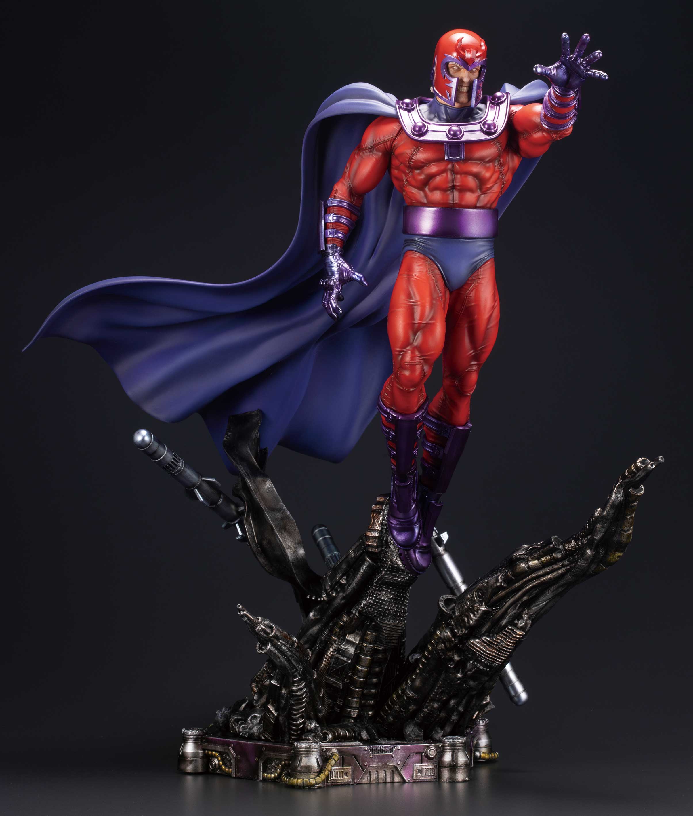 PRE-ORDER Fine Art Statue - X-Men - Magneto 1/6