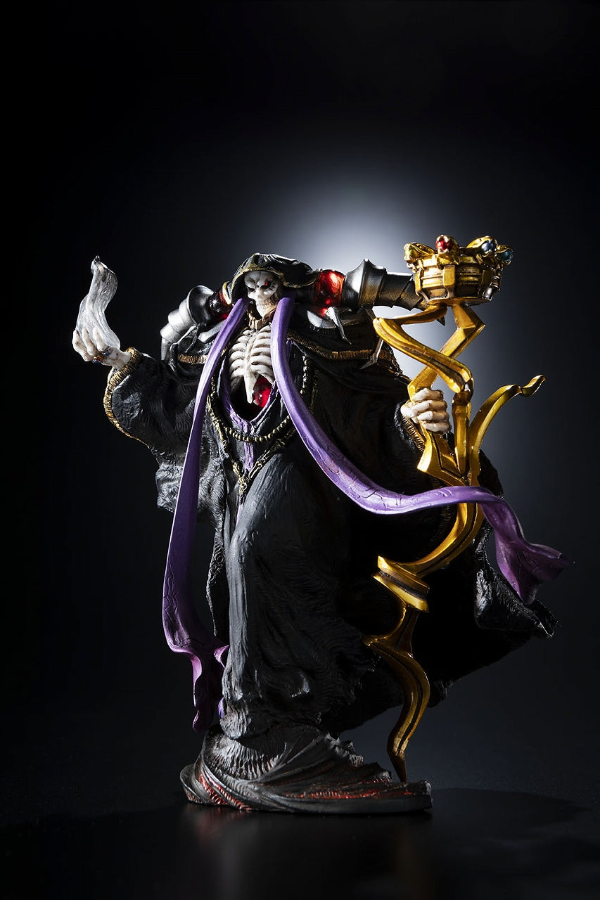 PRE-ORDER OVERLORD - Ainz Ooal Gown