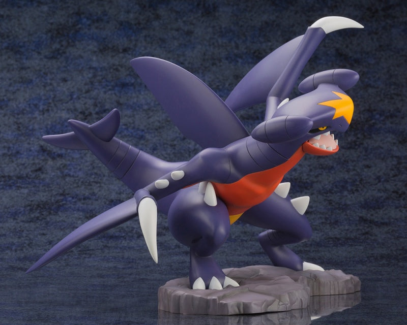 SPECIAL ORDER - ARTFX J - Pokémon Figure Series - Pocket Monsters - Cynthia with Garchomp 1/8