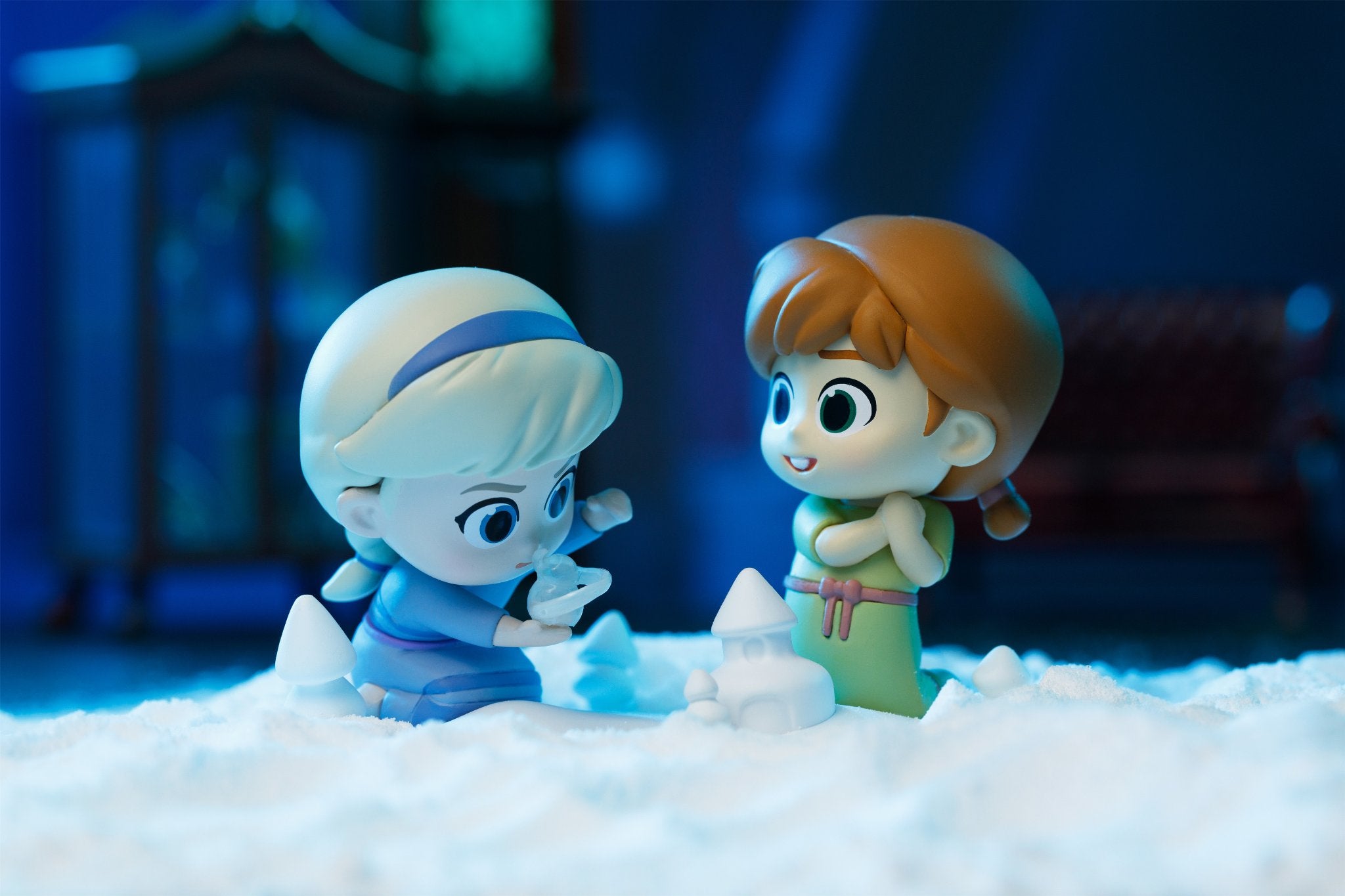 PRE-ORDER CANDYBOX - Disney - Frozen II [Box of 8]