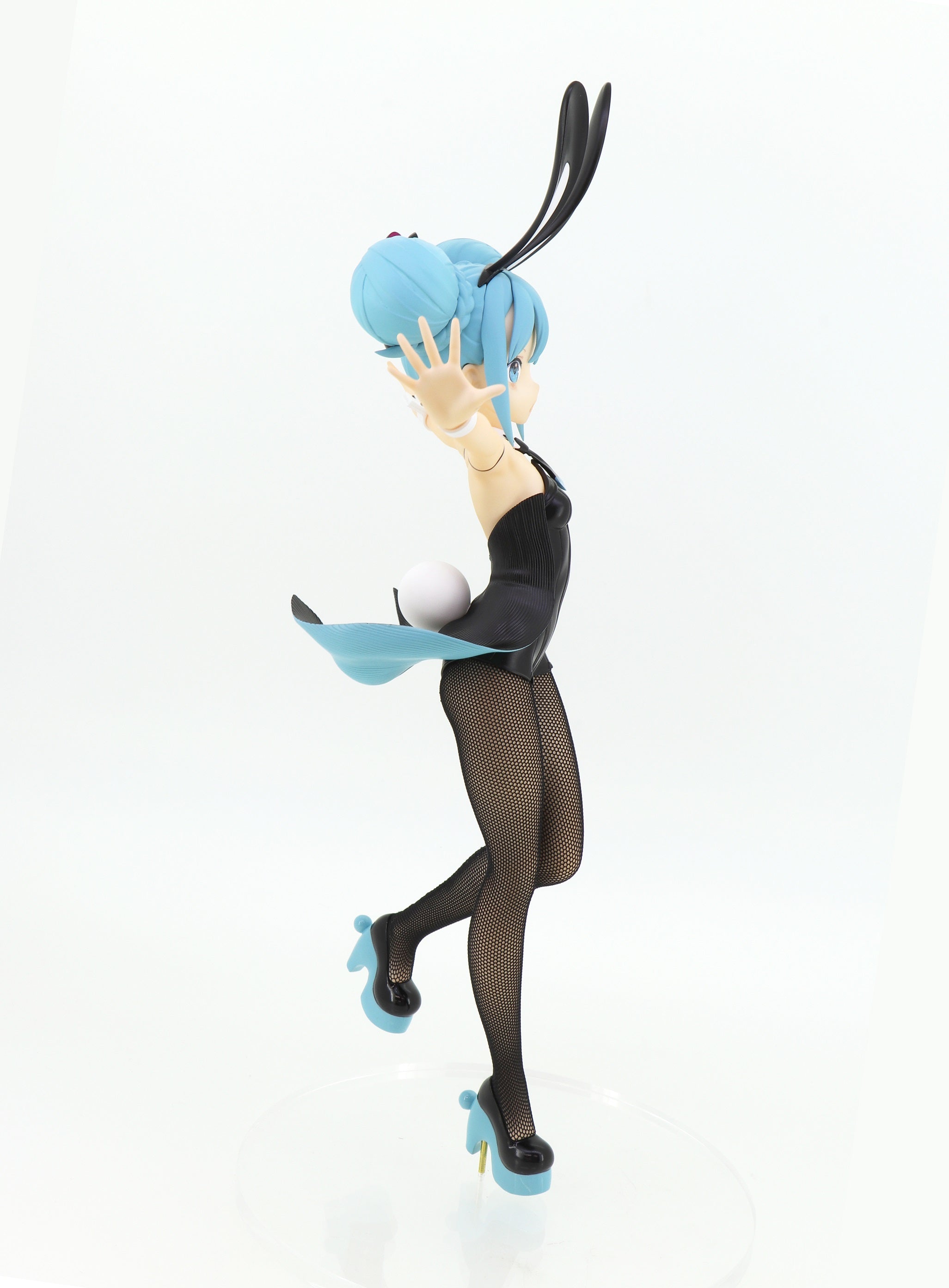 PRE-ORDER Hatsune Miku BiCute Bunnies Figure - Hatsune Miku: Black