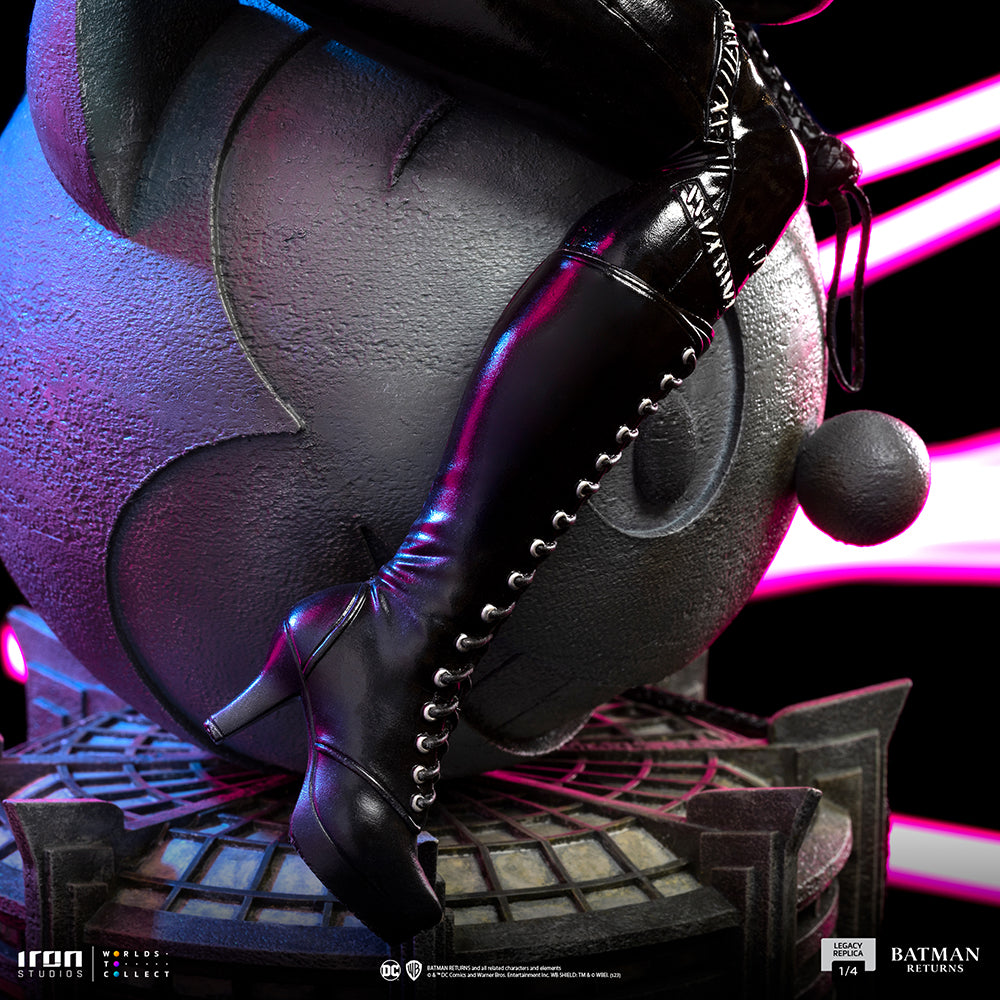 PRE-ORDER Batman Returns - Catwoman Legacy Replica 1/4
