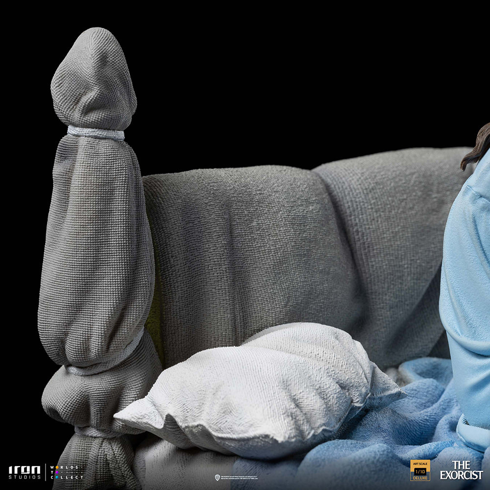 PRE-ORDER The Exorcist - Possessed Regan McNeil Deluxe Art Scale 1/10