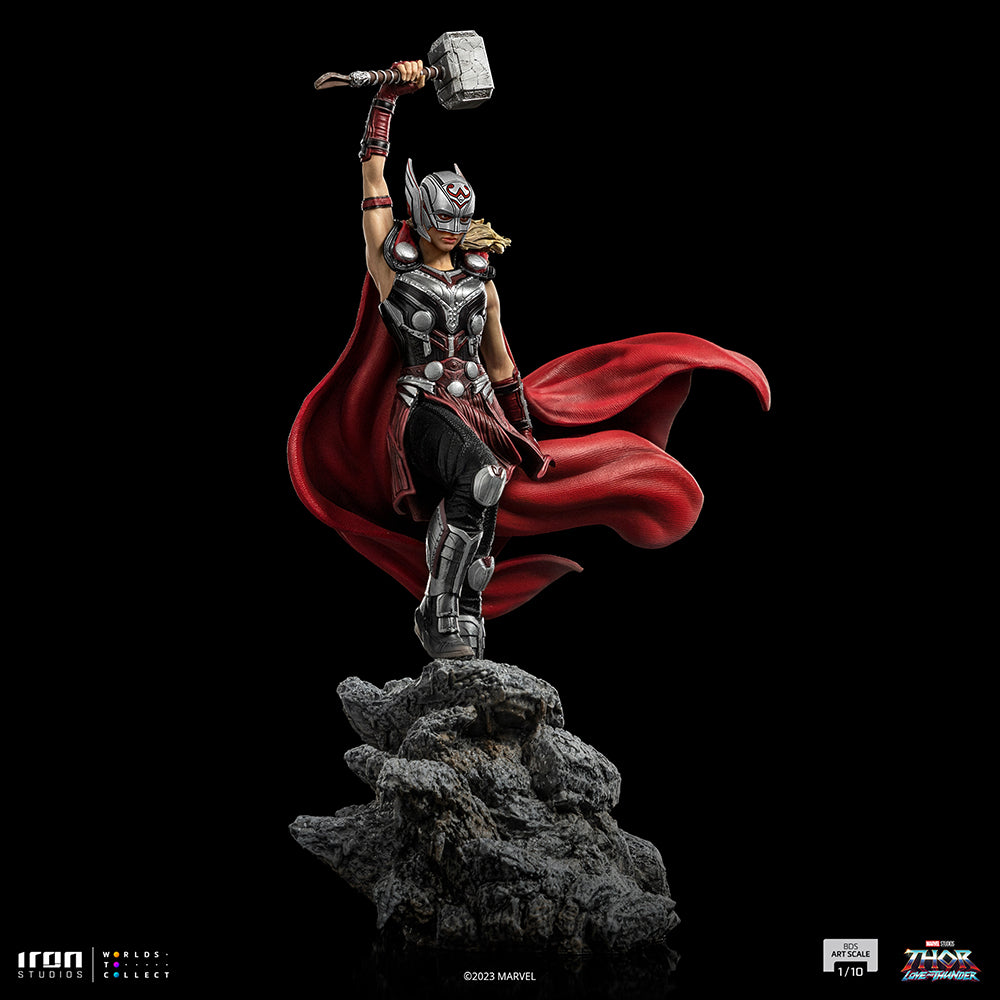 PRE-ORDER Thor: Love and Thunder - Mighty Thor Jane Foster Art Scale 1/10