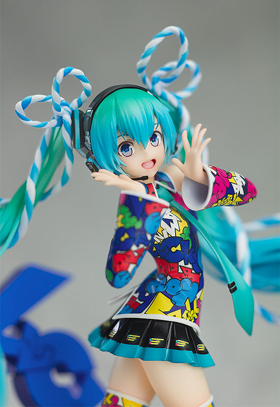 IN-STOCK Good Smile Company - Character Vocal Series 01: Hatsune Miku - Hatsune Miku: MIKU EXPO 5th Anniv. / Lucky☆Orb: UTA X KASOKU Ver. 1/8