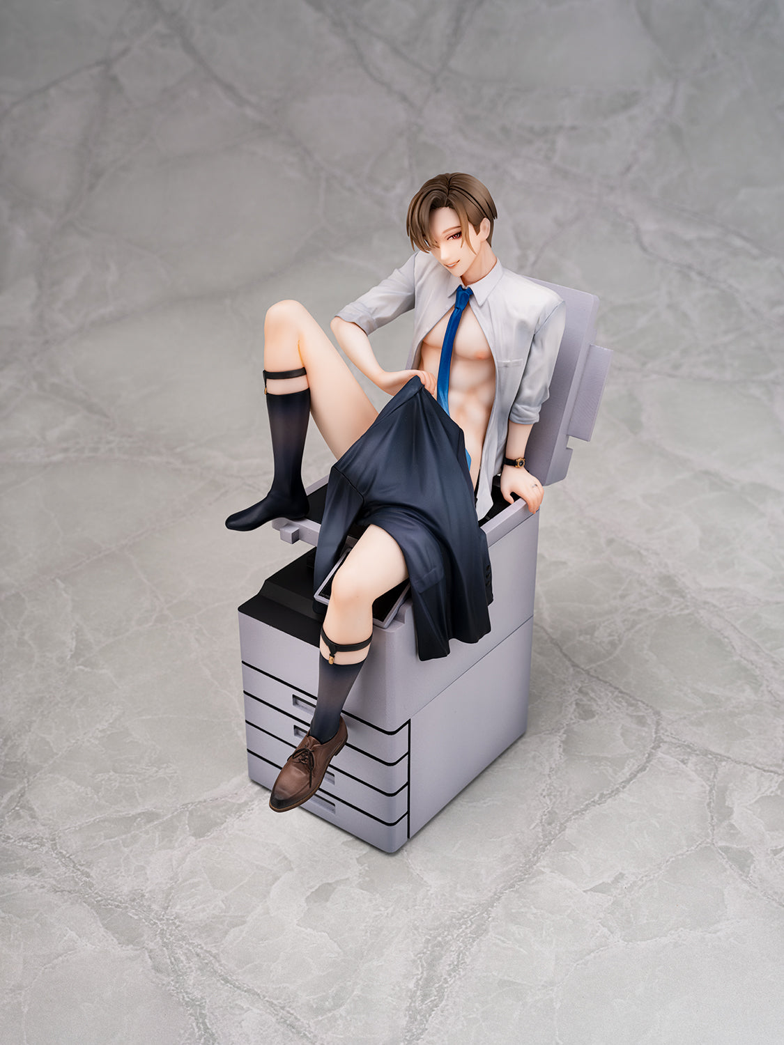 IN-STOCK Hon Toku Married Office Worker - Niiduma Makoto 1/8