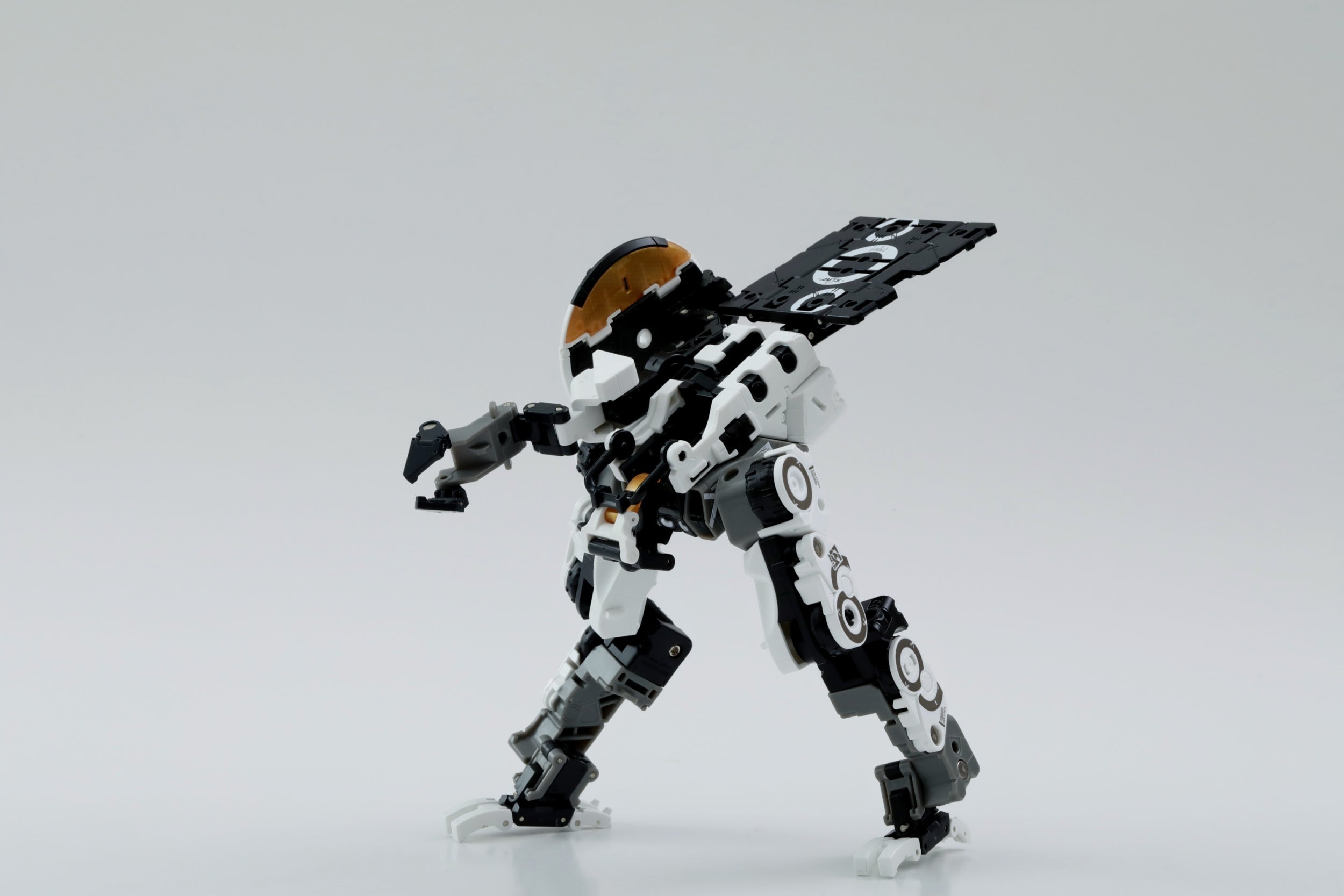 PRE-ORDER Beastbox - MB-24 Actaeon