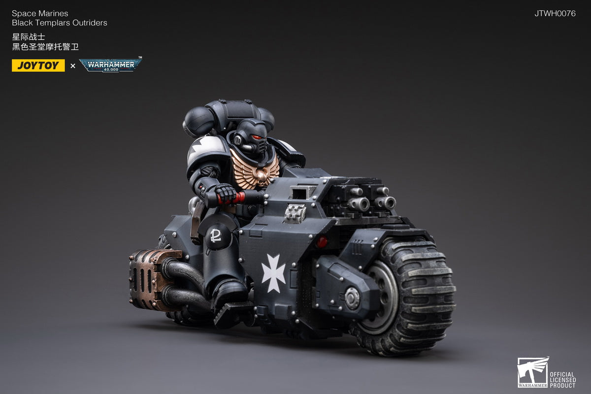 PRE-ORDER Warhammer 40k - Space Marines - Black Templars Outriders 1/18