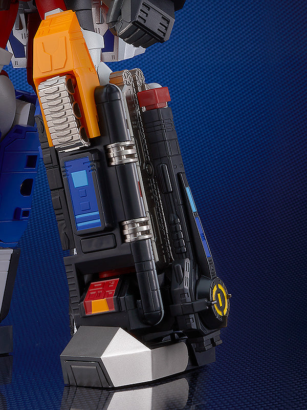 PRE-ORDER Gridman the Hyper Agent - THE GATTAI Thunder Gridman