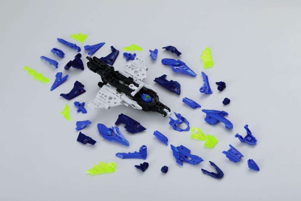 PRE-ORDER Beastbox - BD-02 Hydro Bullet Shark