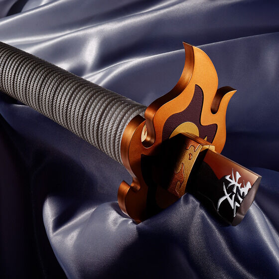 PRE-ORDER PROPLICA - Demon Slayer: Kimetsu no Yaiba - Broken Sun Sword: Kyojuro Rengoku [EXCLUSIVE]