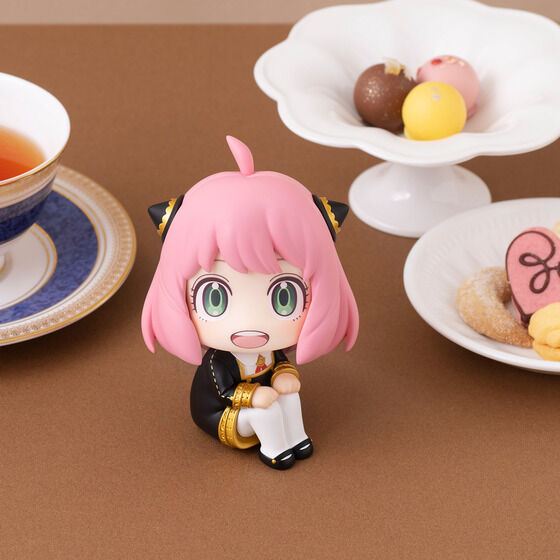 IN-STOCK MegaHouse - Look Up - Spy x Family - Anya Forger [EXCLUSIVE]