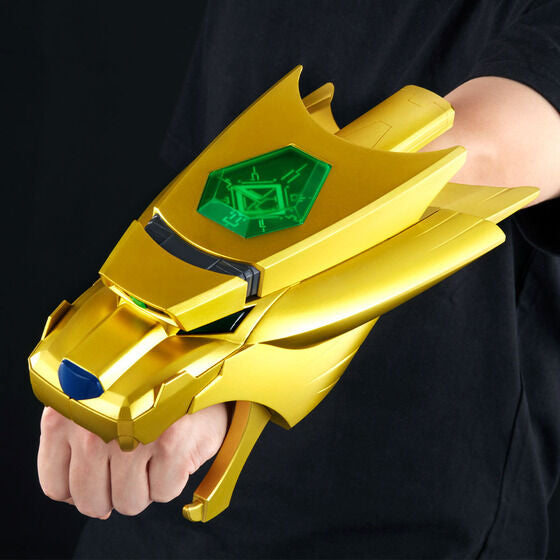 PRE-ORDER The King of Braves GaoGaiGar - GaoBrace: Complete Edition [EXCLUSIVE]