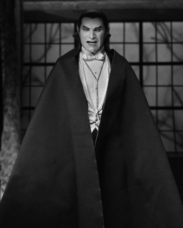 PRE-ORDER 7-inch Scale Figure - Universal Monsters - Dracula (Carfax Abbey)