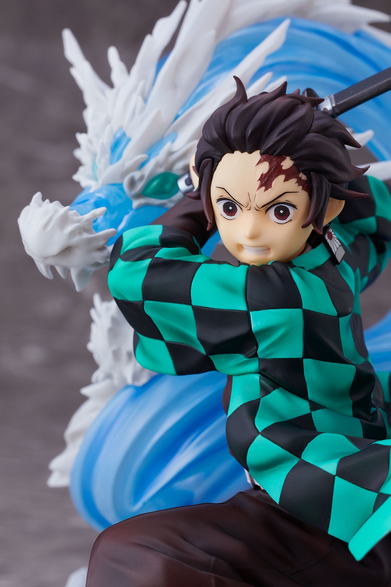 IN-STOCK Aniplex - Demon Slayer: Kimetsu no Yaiba - Tanjirou Kamado: Deluxe Edition 1/8 [EXCLUSIVE]