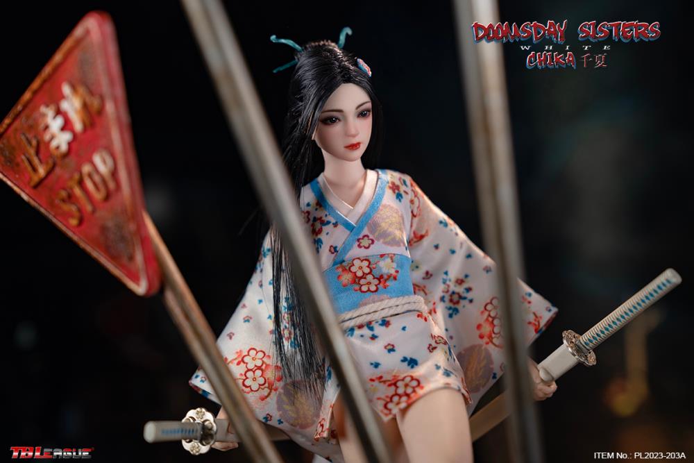 PRE-ORDER Doomsday Sisters - Chika: White 1/6