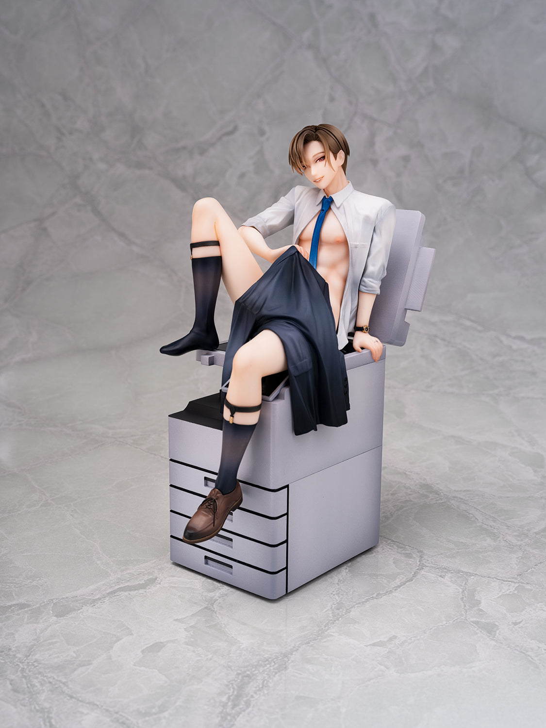 IN-STOCK Hon Toku Married Office Worker - Niiduma Makoto 1/8