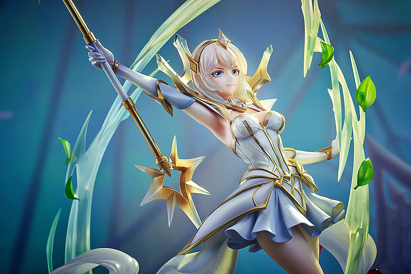 PRE-ORDER League of Legends - Elementalist Lux 1/7