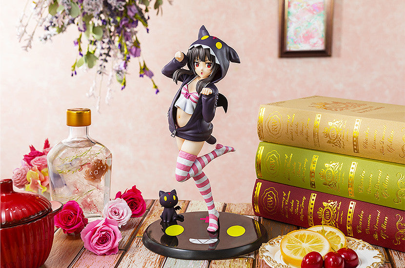 PRE-ORDER CAWorks - KONO SUBARASHII SEKAI NI SYUKUFUKU WO! - Megumin: Hoodie☆Look Chomusuke Ver. 1/7